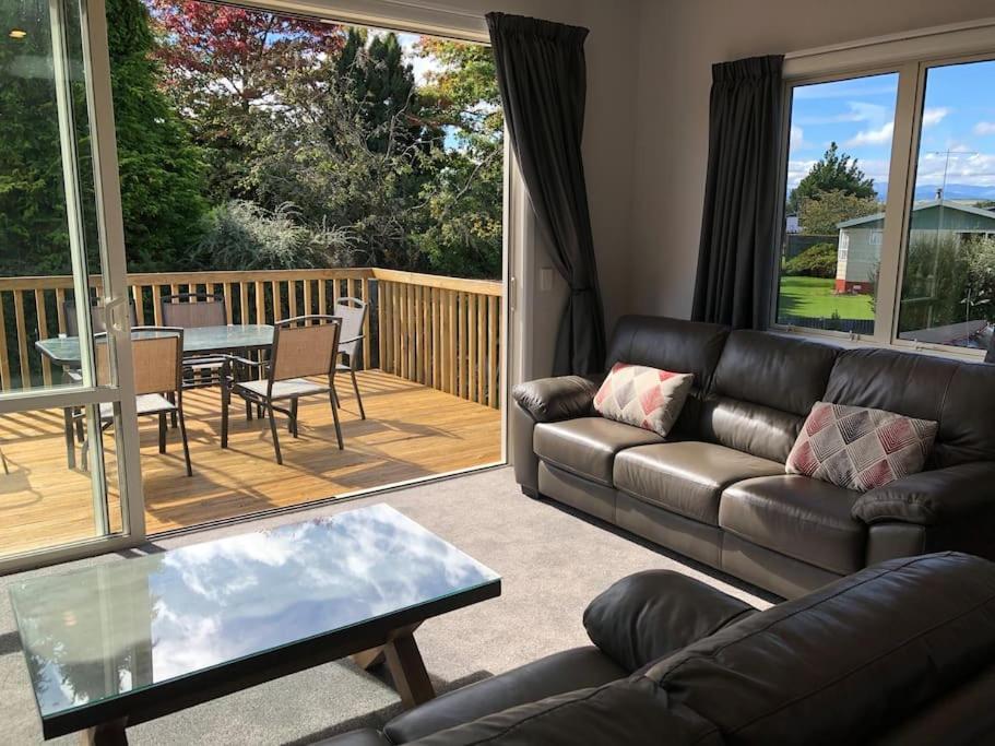Fergus Hideaway Villa Te Anau Luaran gambar